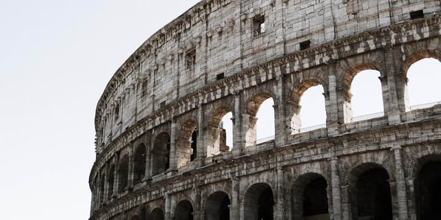 https://wlc9fb2meq2gmrvr.public.blob.vercel-storage.com/images/beautiful-view-colosseum-rome-italy-uVw3J6bLc5vTTy63FzeHkPhodgC90P.jpg